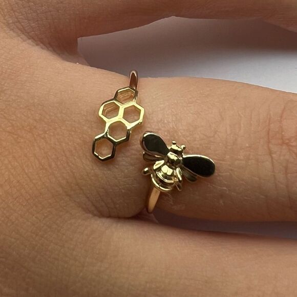 14k solid Gold Honey Bee Ring | Stackable Honey Bee Ring | Honey Bee - Picture 1 of 12